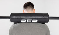REP Fitness Safety Squat Bar knebøystang polstret