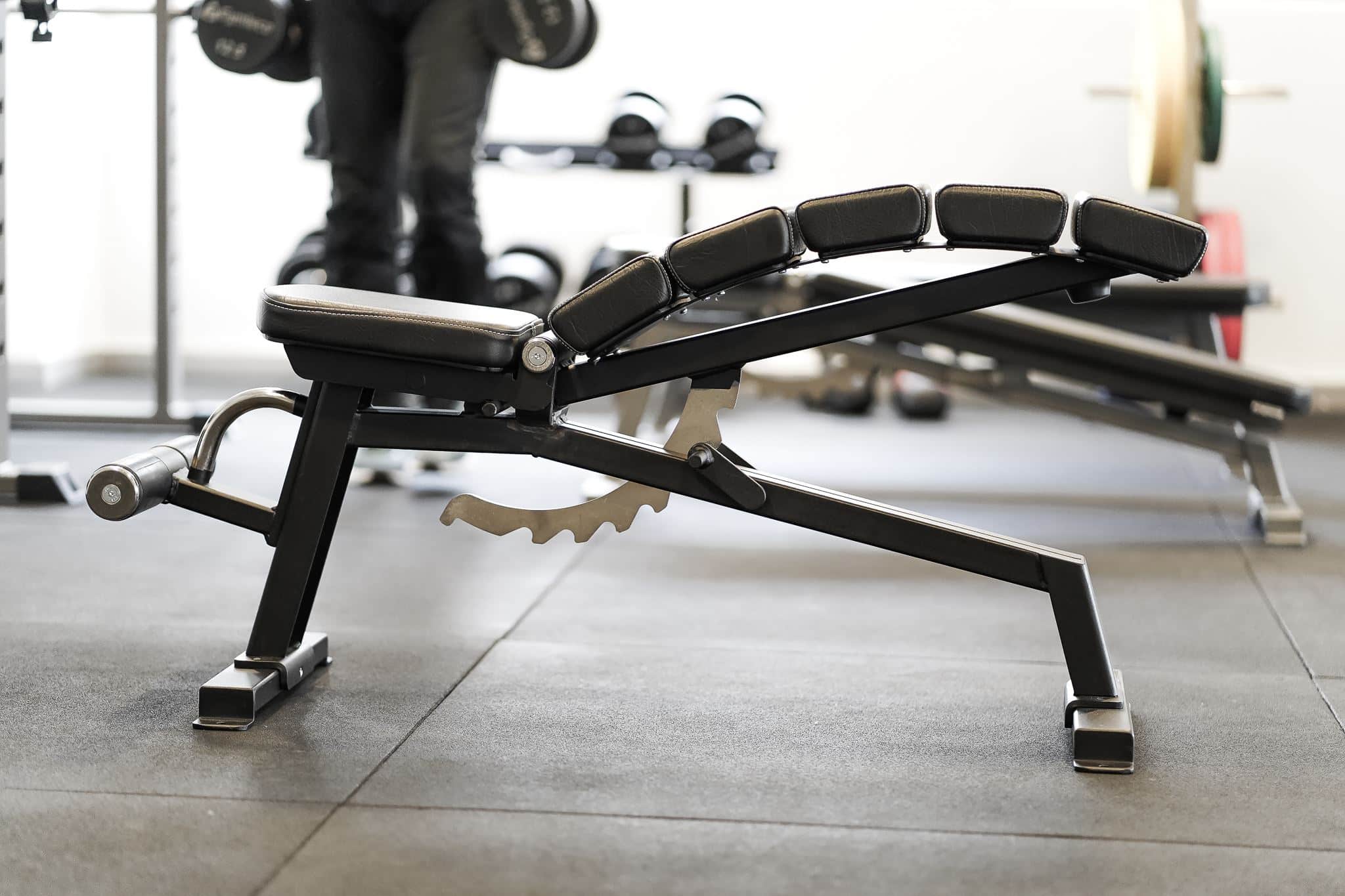 Gymleco justerbar vektbenk buet decline