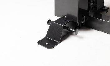 REP Fitness 5000 nedtrekksapparat vektmagasin svart