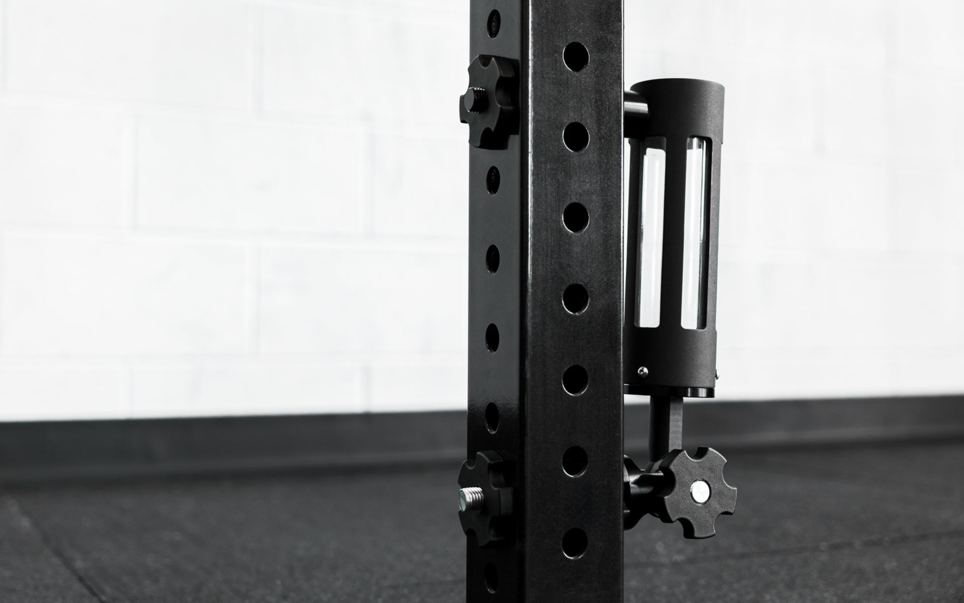 REP Fitness Kleva Built Adroit landmine rackmontert