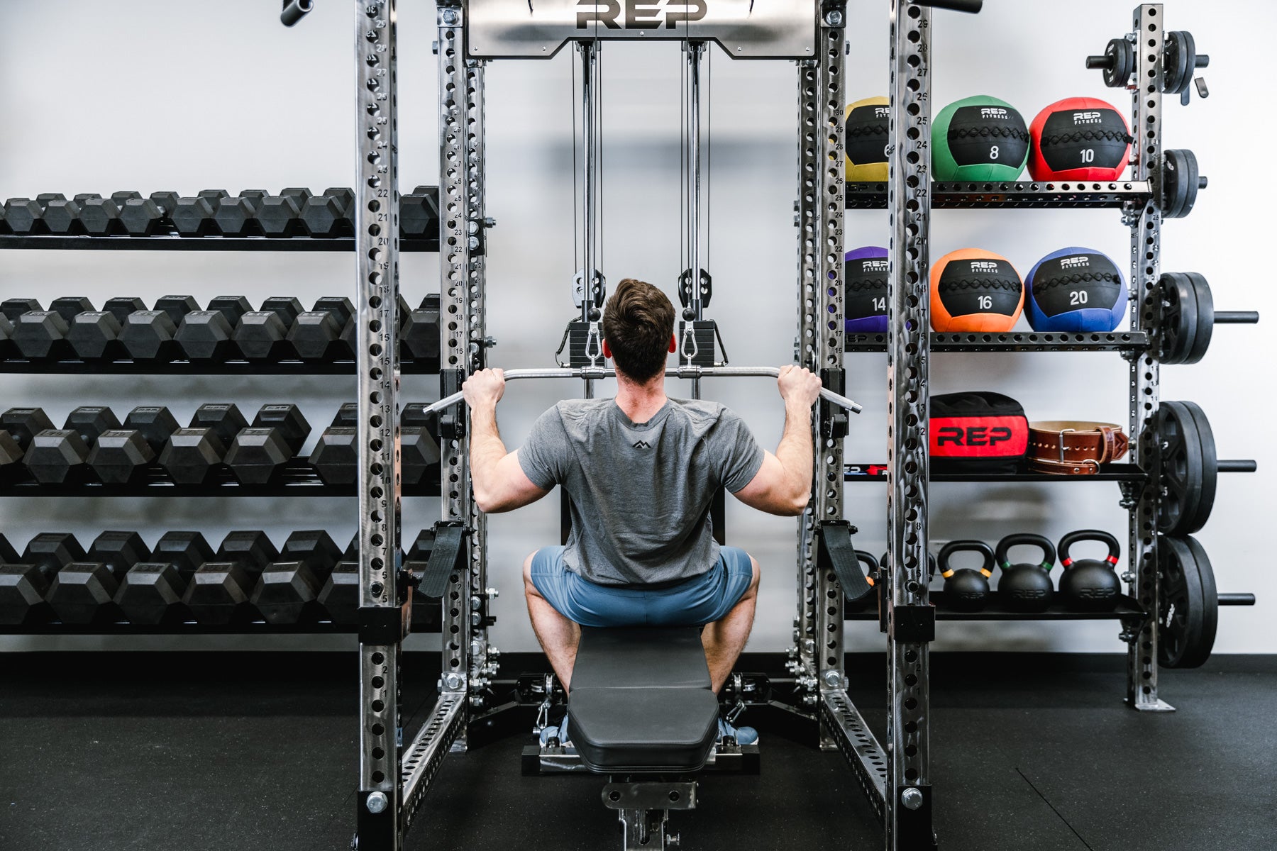 REP Fitness 5000 Ball & Plate hylle til rack