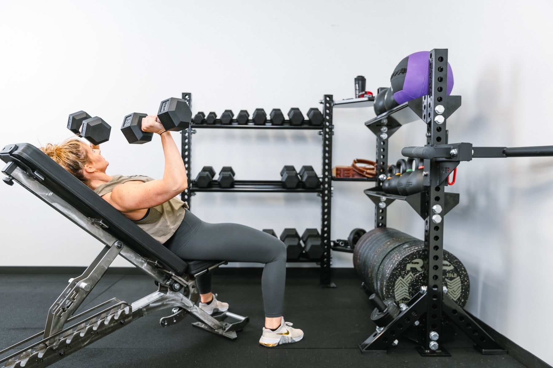 REP Fitness 5000 Dumbbell Storage Shelf manualhylle