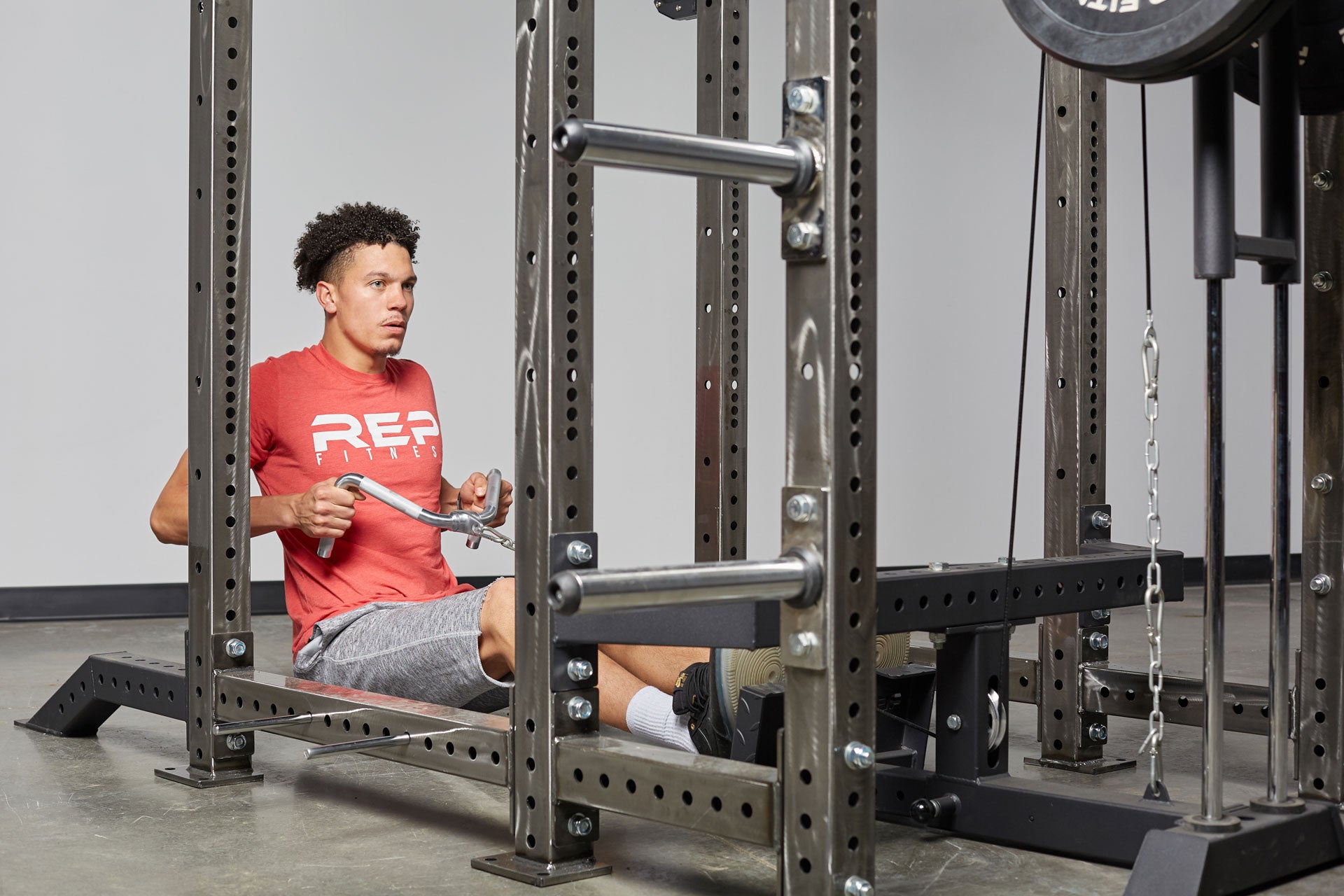 REP Fitness Open Row kabelhåndtak bred roing