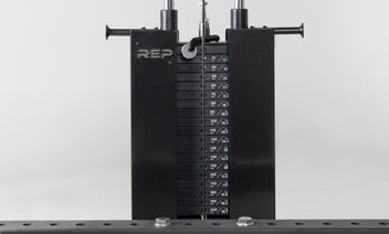REP Fitness 5000 nedtrekksapparat vektmagasin svart