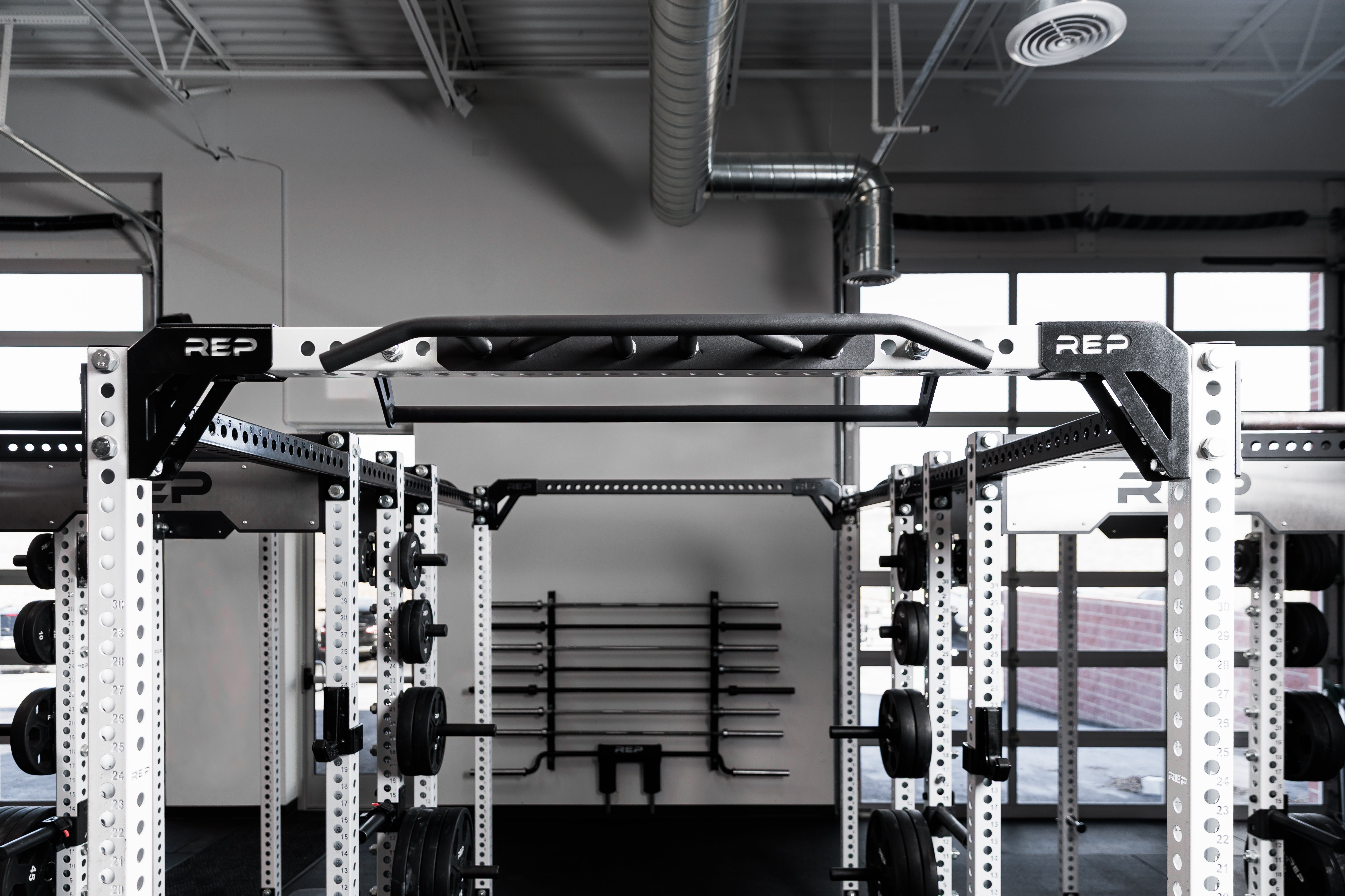 REP Fitness 5000 Crossmember Multi-Grip chinsstang