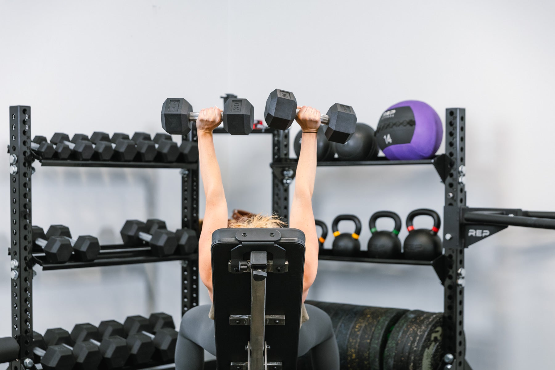 REP Fitness 5000 Dumbbell Storage Shelf manualhylle