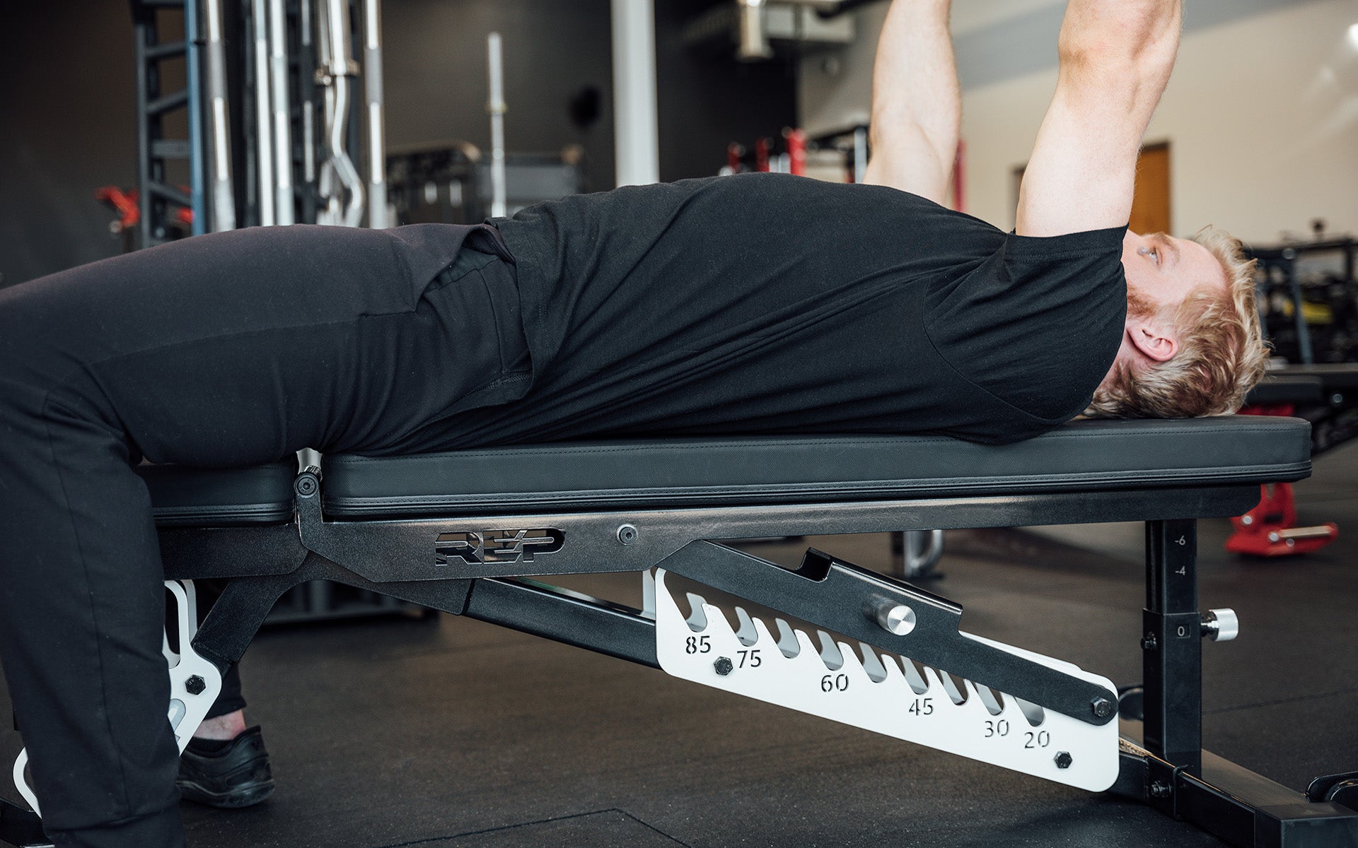 REP Fitness AB-5200 2.0 justerbar treningsbenk