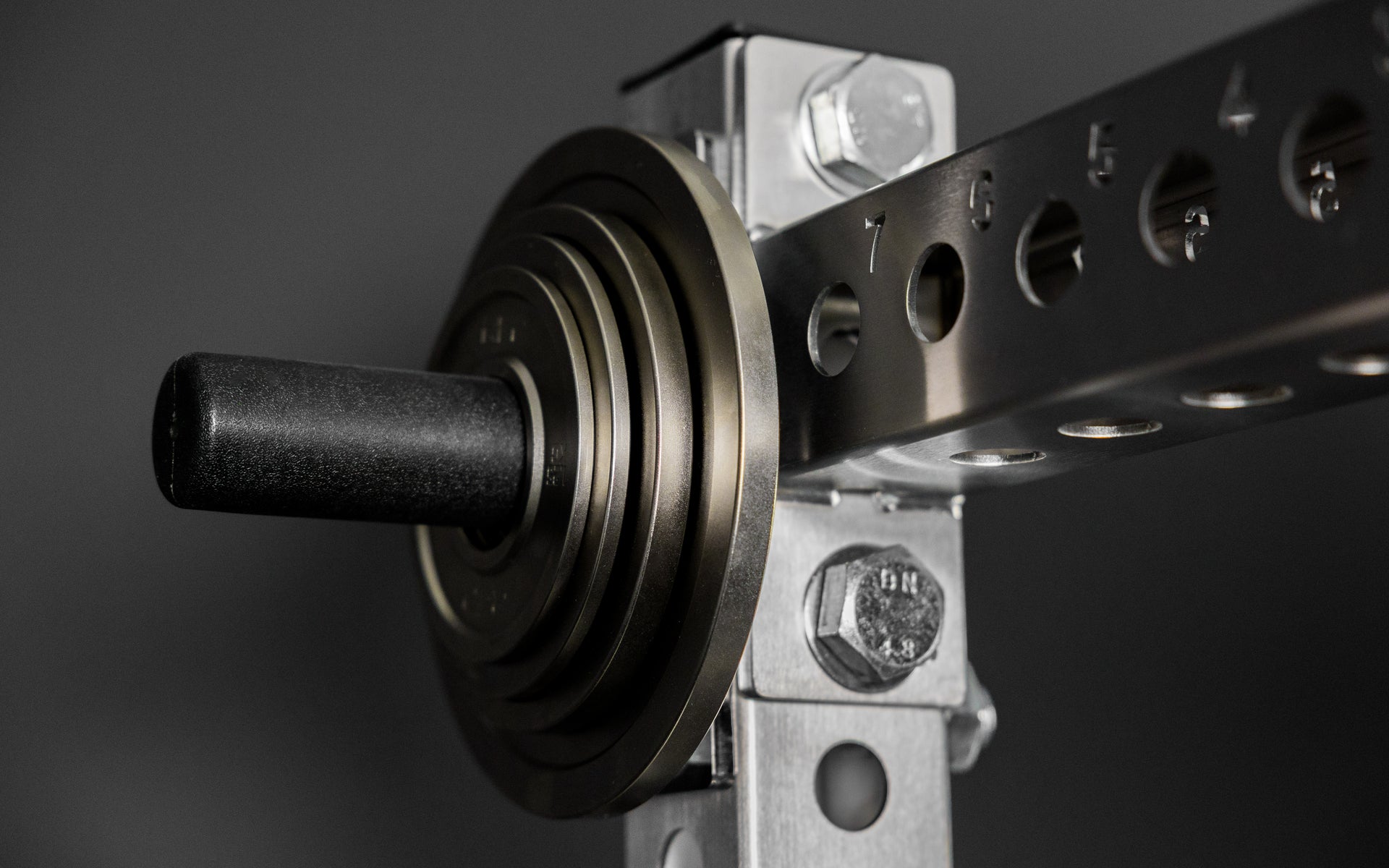REP Fitness kalibrerte stålplater 25 kg par styrkeløft