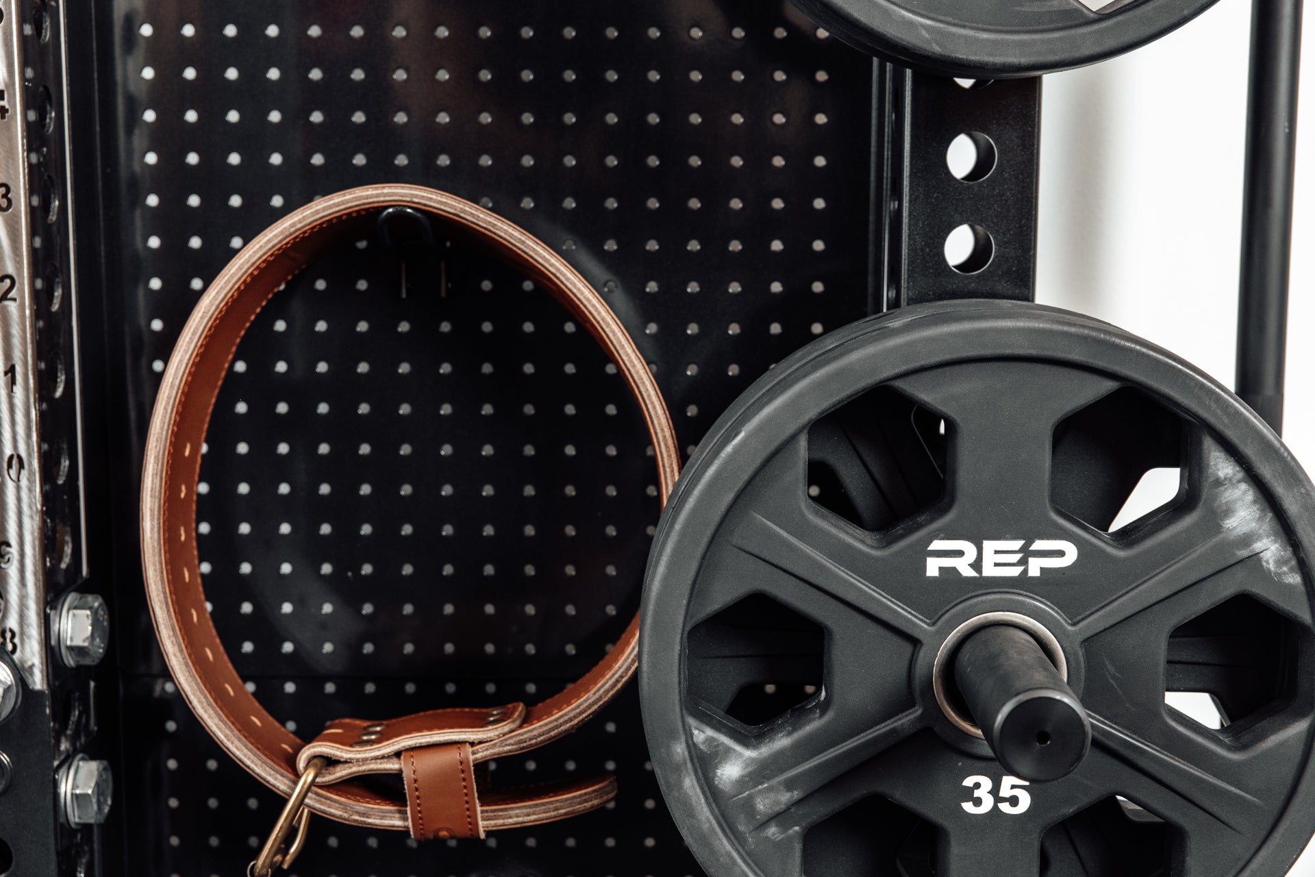 REP Fitness Peg Boards pegboard 80 tommer stål